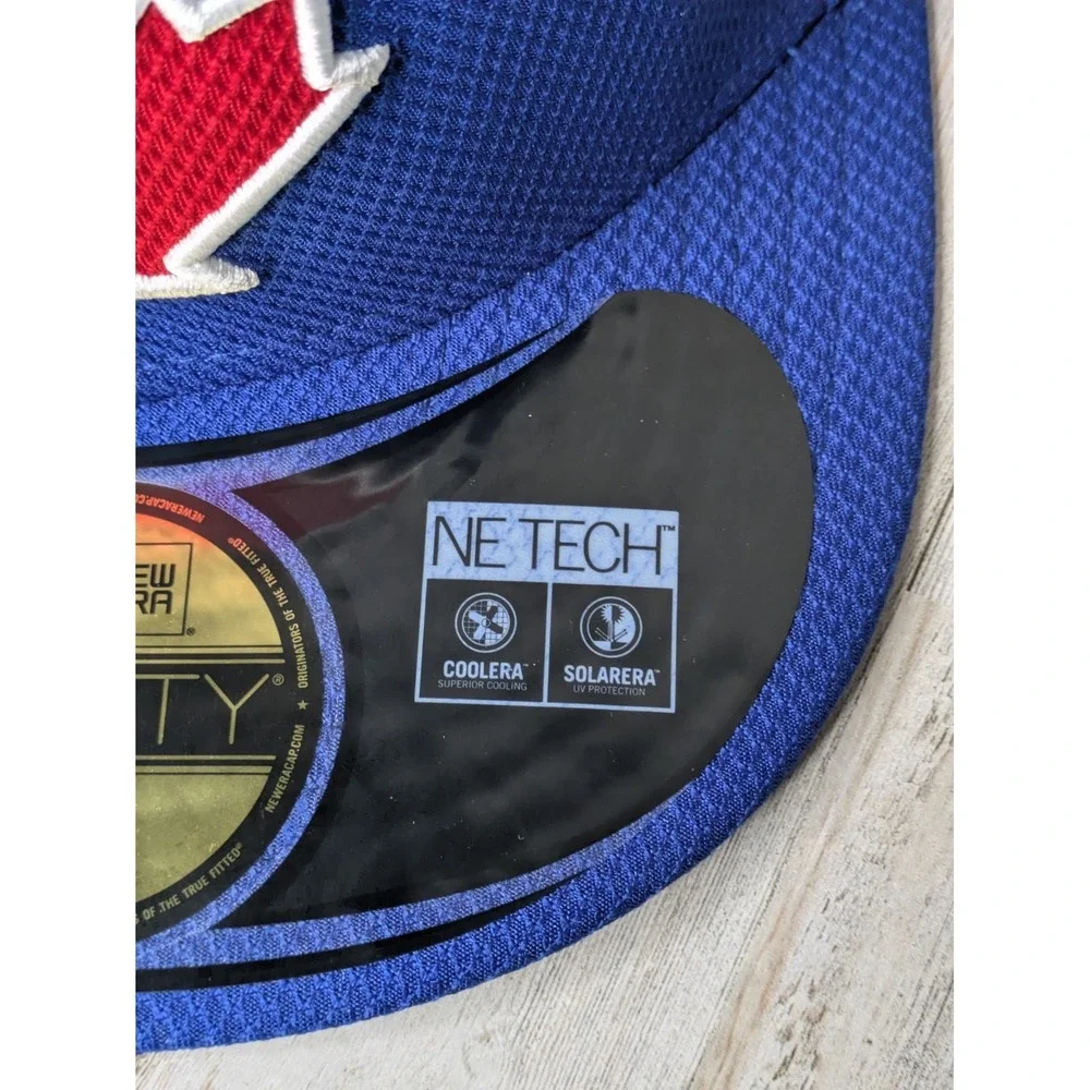 New Toronto Blue‎ Jays New Era Leaf Logo Fitted On Field 59FIFTY Hat  Size 7 3/4